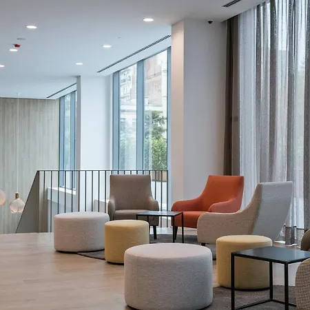 Hotel Acta Voraport