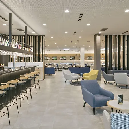 Acta Voraport Hotell