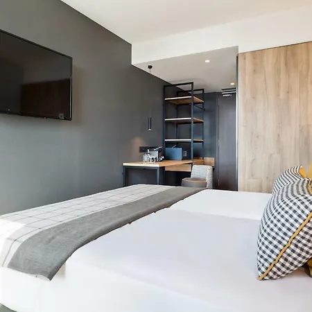 Acta Voraport 3* Barcelona
