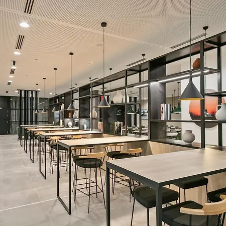 Acta Voraport 3* Barcelona