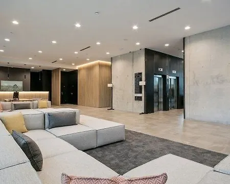 Acta Voraport Hotell