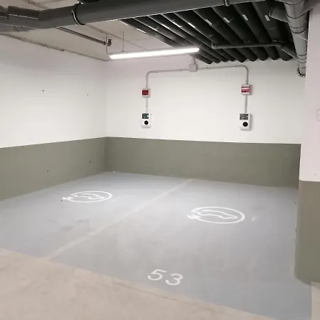 Acta Voraport Hotell