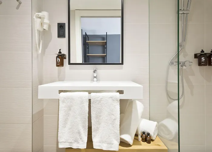 Acta Voraport 3* Barcelona