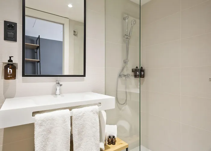 Acta Voraport 3* Barcelona