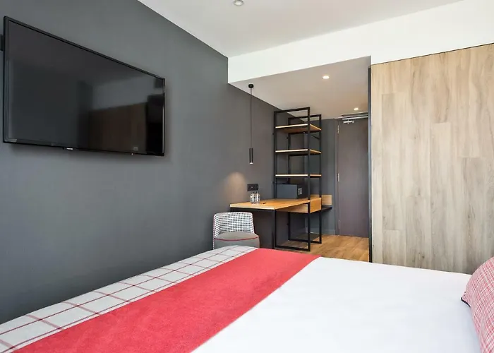 Hotel Acta Voraport 3*