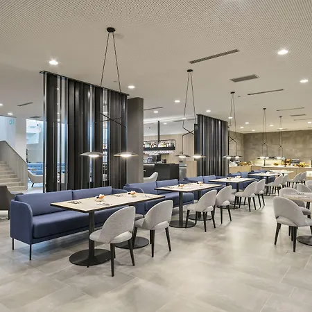 Hotell Acta Voraport 3*