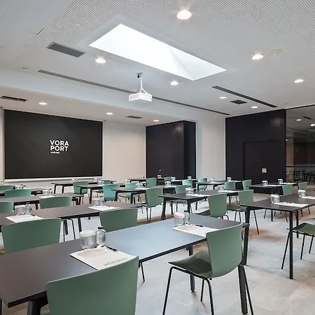 Hotell Acta Voraport Barcelona